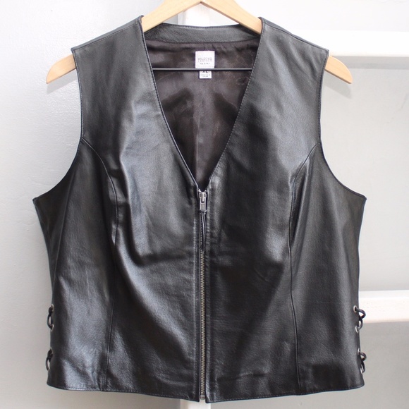 Wilsons Leather Jackets & Blazers - Wilsons Leather Black Leather Zipper Vest